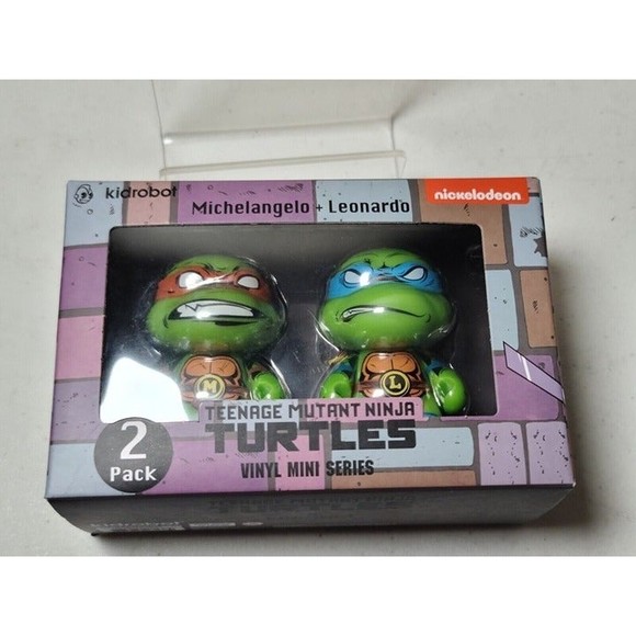 TMNT Teenage Mutant Ninja Turtles MICHELANGELO & LEONARDO 2 Pack KidRobot Figure - Picture 1 of 3
